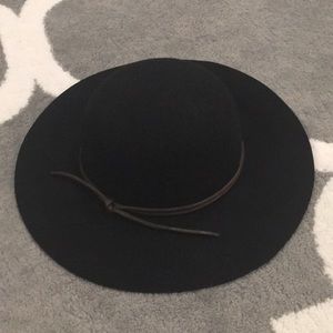 Felt hat - never been worn